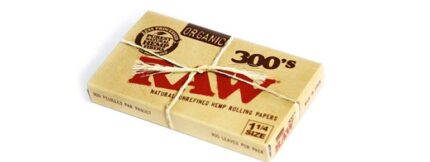 300s Raw classic natural undefined rolling papers